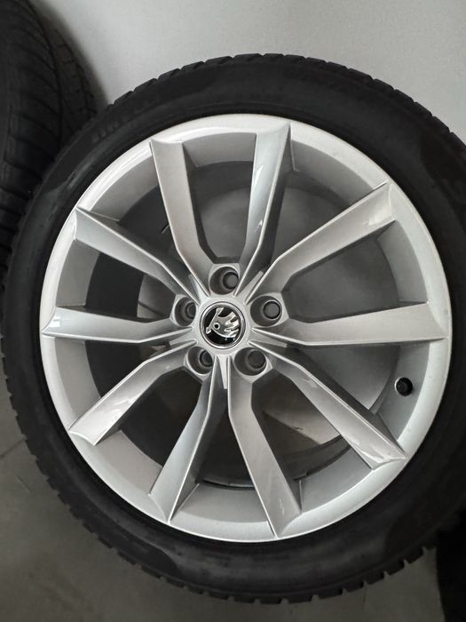Alufelgi opony Skoda 235/45 18