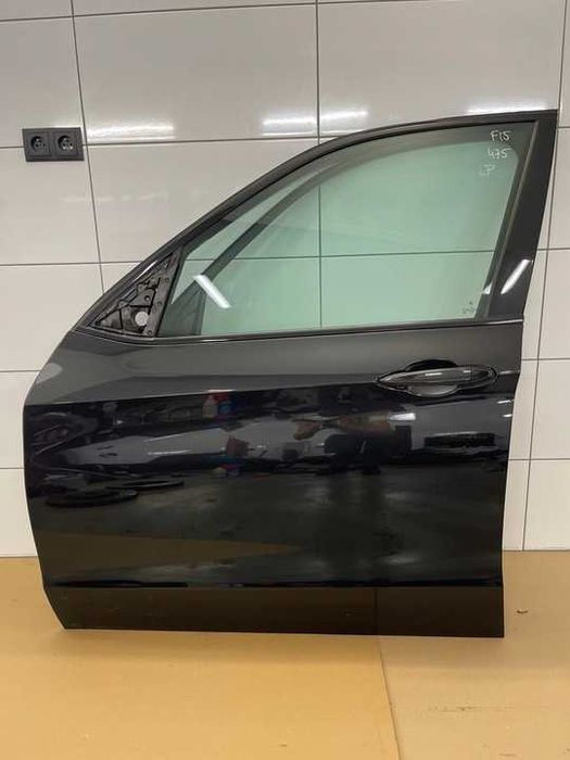 Дверь правая левая BMW X5 F15 M разборка запчасти шрот есть цвета