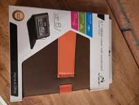 Przewodowa klawiatura do tabletów w etui z eko-skóry 9,7"