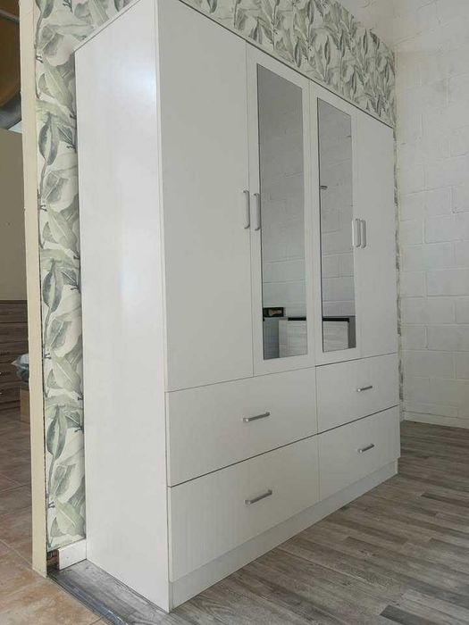 Super barato ROUPEIRO 4 PORTAS COM ESPELHO envio  paga na entrega