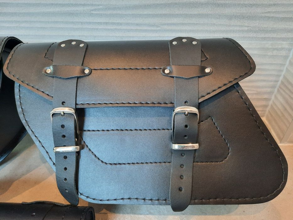 Sakwy plus piórnik ,rolka narzędziowa