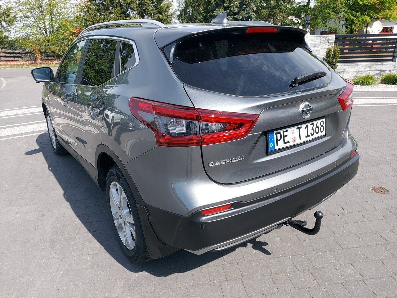 Nissan Qashqai xenon led kamera 360 automat super stan