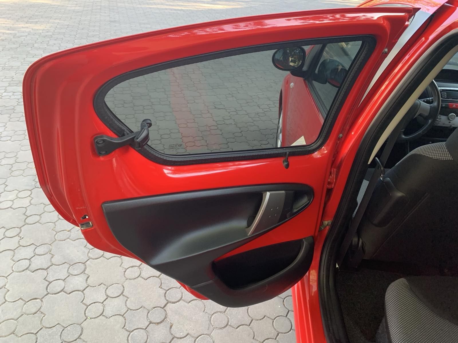 Продам TOYOTA Aygo 2013