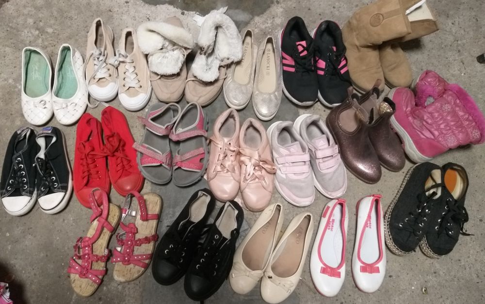 18 par butów dla dziewczynki rozm. 34-37