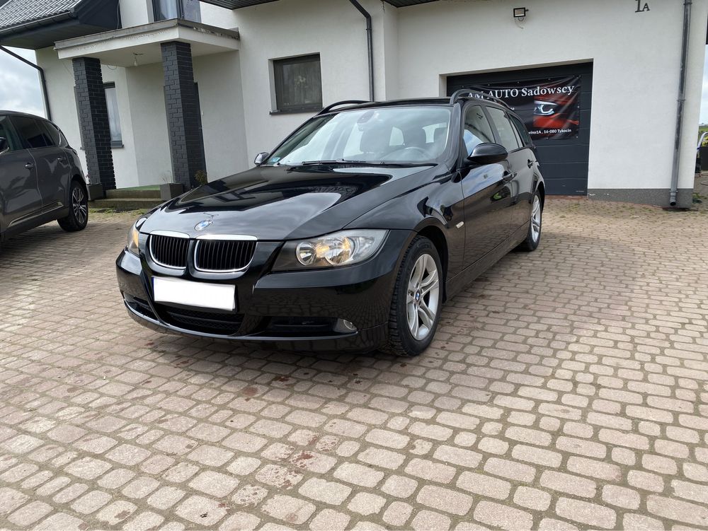 BMW 3 E91 2.0 benzyna z 2007 roku