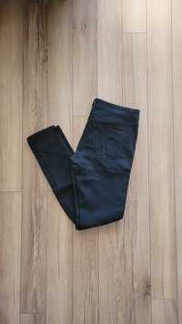 Czarne spodnie jeansy rurki H&M 29/32