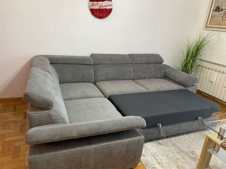 Szary duży narożnik