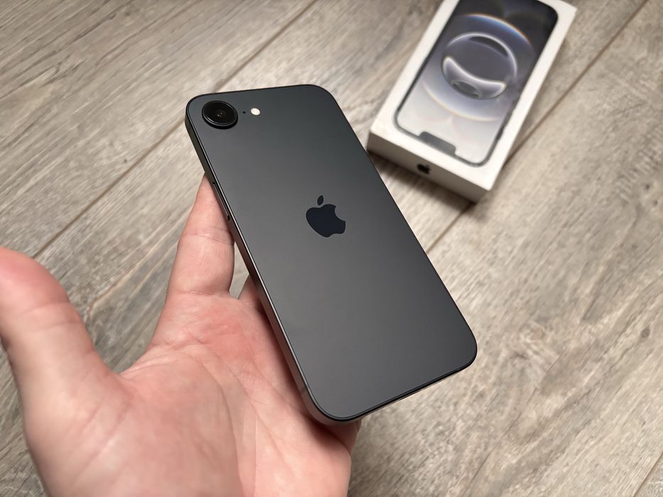 iPhone 16e 128gb Black фіз сім