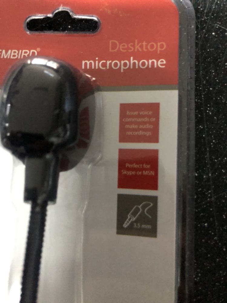 Microfone com base jack 3.5" sensível e flexível preto