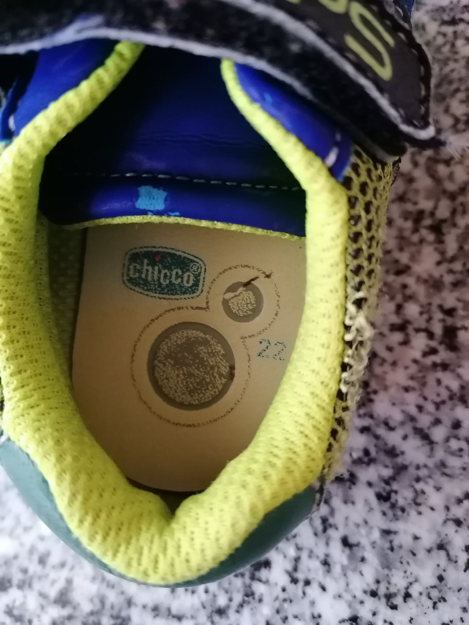 Vendo Ténis Chicco