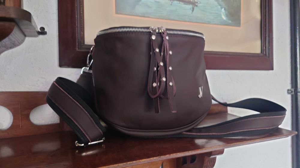 Nowa torebka nerka Jessica Valentine, skóra naturalna czekolada