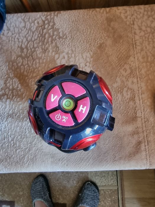 Лазерный уровень DEKO новый с алюминиевой триногой 1,5м.