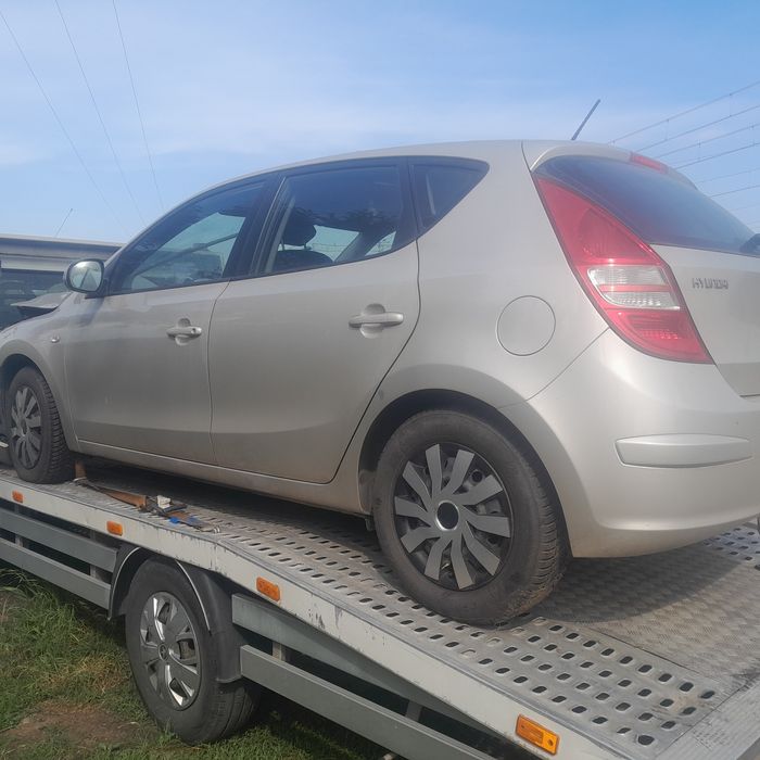 Hyundai i30 na części 2010r