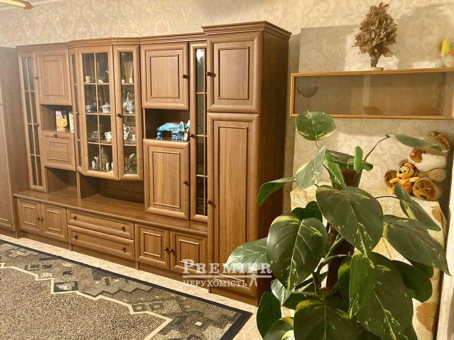 Продам 2-х ком квартиру рядом с парком Шевченко.