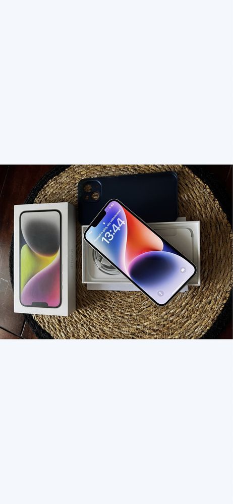 iPhone 14 128 GB + 3 x etui org