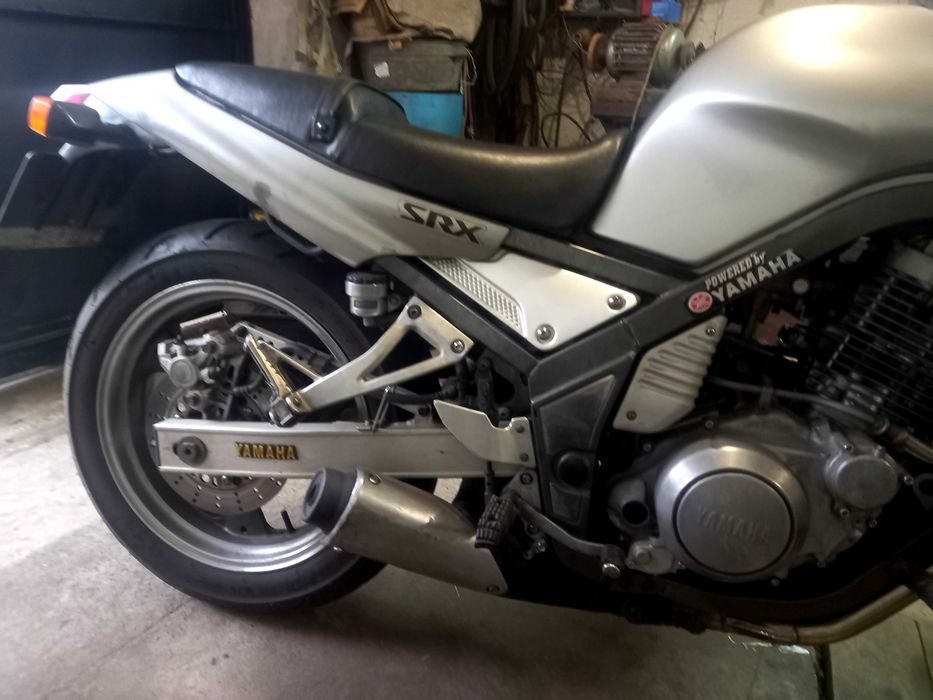Yamaha     srx-400