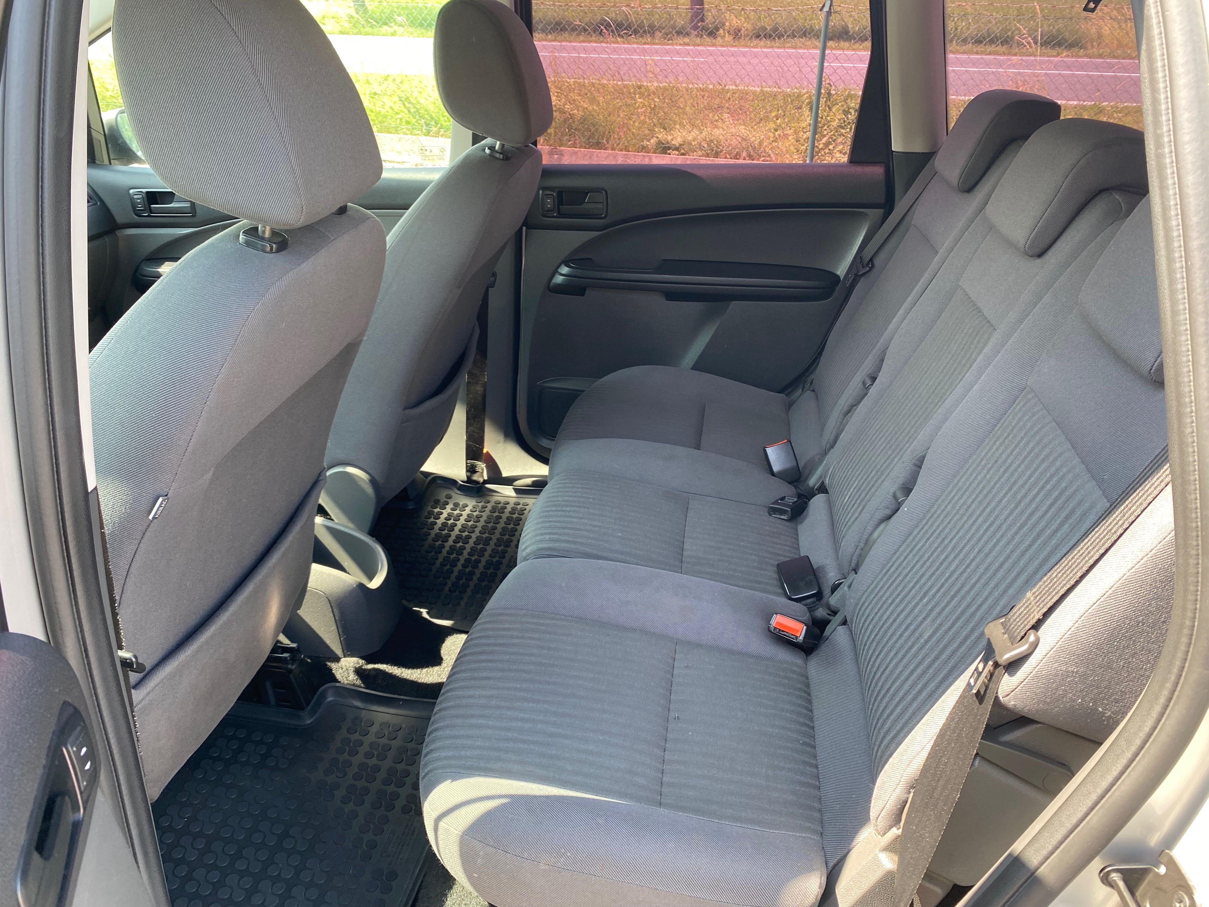 Ford C-MAX 1.8 bez dpf bez korozji zadbany