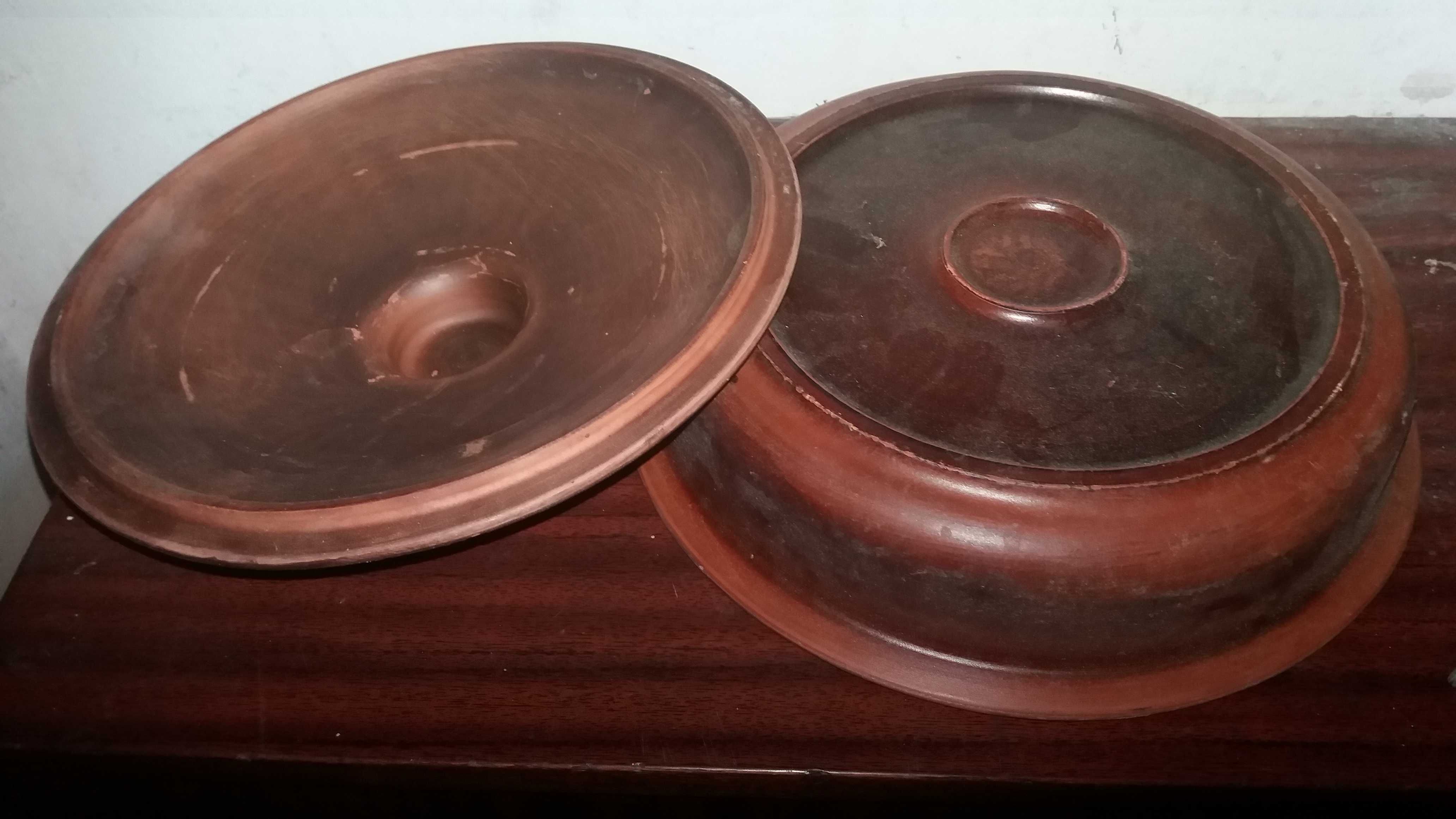 Продам алюминиевый тазик (миску), формы для кексов и печения.