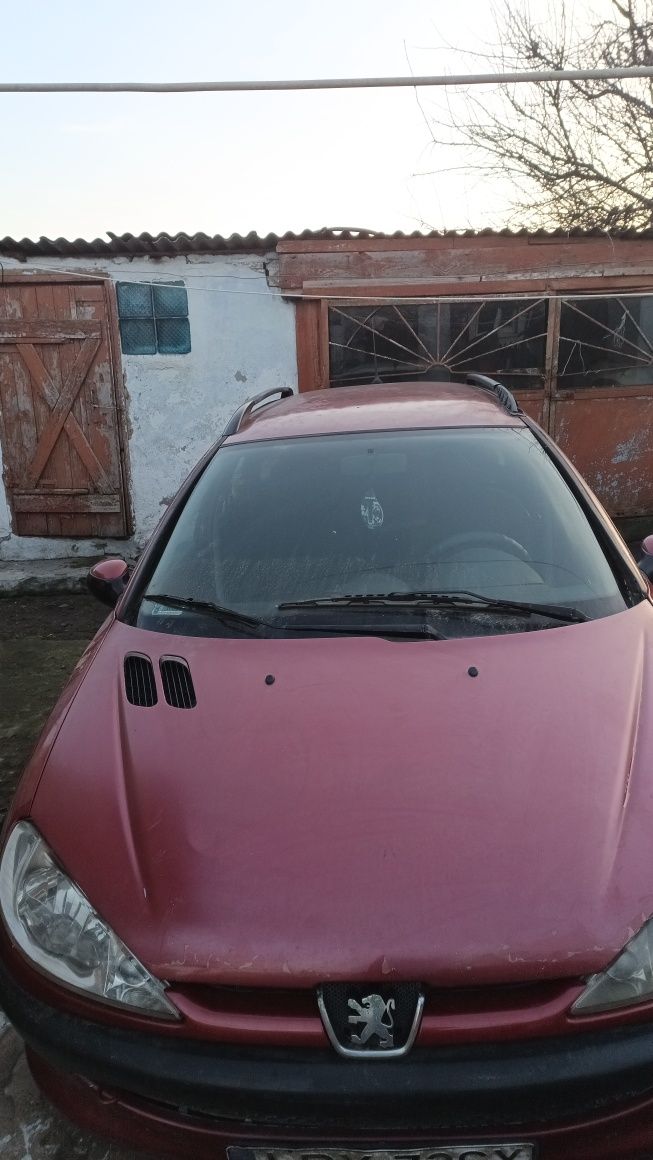 Продам мотор  из Пежо 206