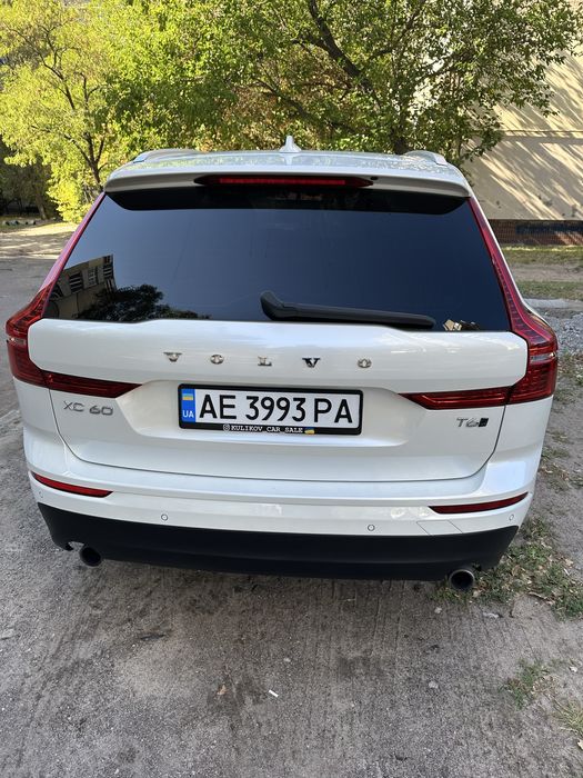 Volvo xc60, t6 320h.p.