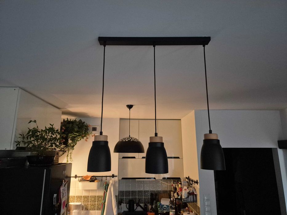Potrójna czarna lampa sufitowa