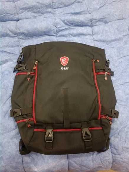 Mochila portátil MSI Hermers battlepack