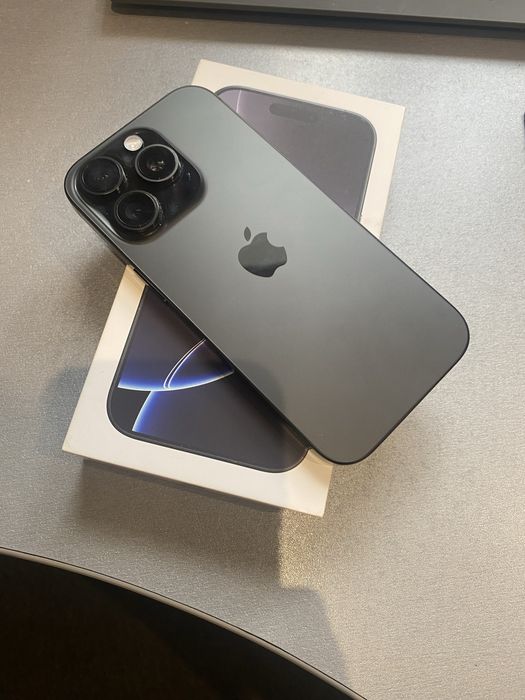 iPhone 16 Pro 256GB на гарантії