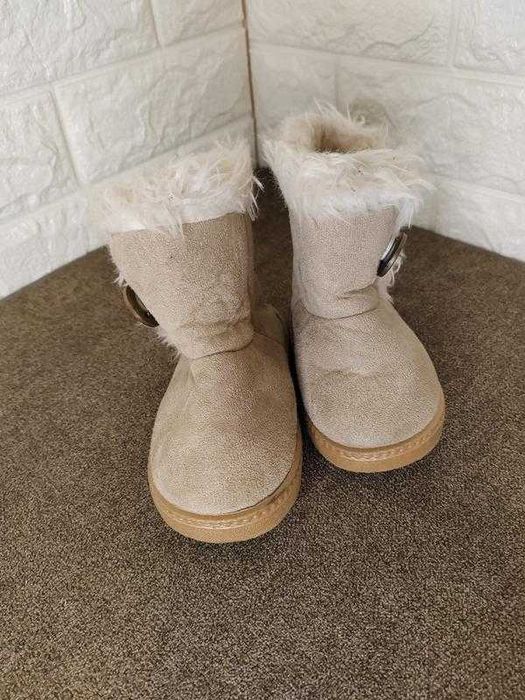 Дитячі черевики, уггі 23р