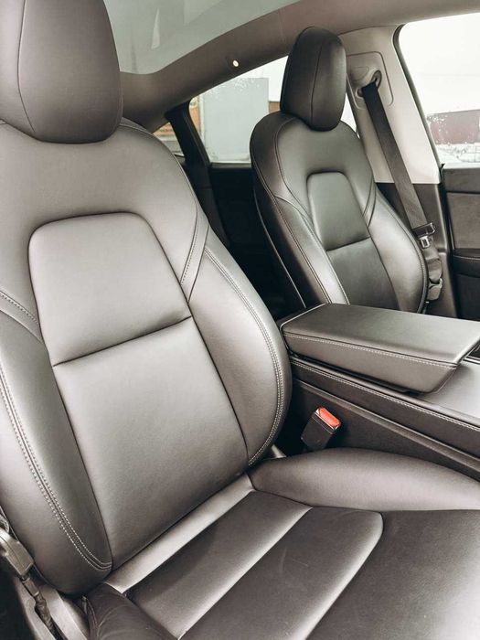 Tesla model Y Performance 2022