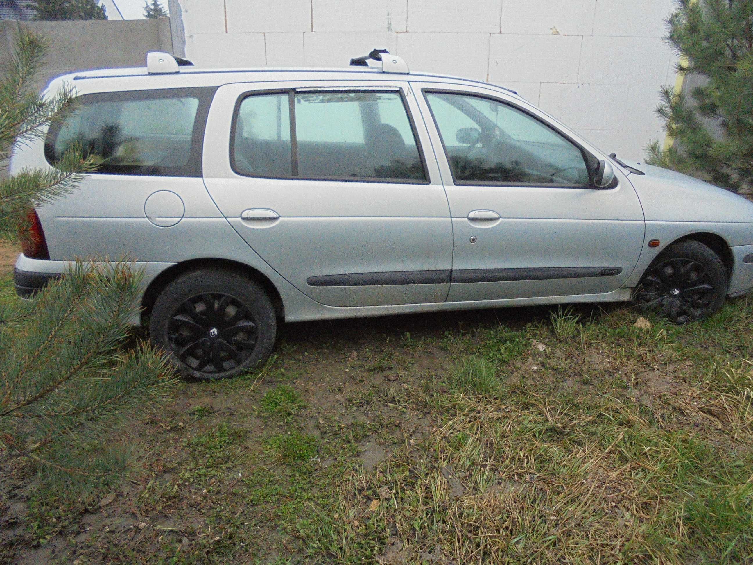 Renault Megane I FL po lift kombi szyba