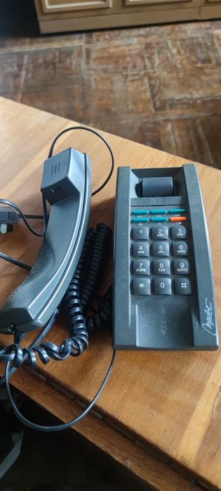 Телефон проводной, стаціонарний