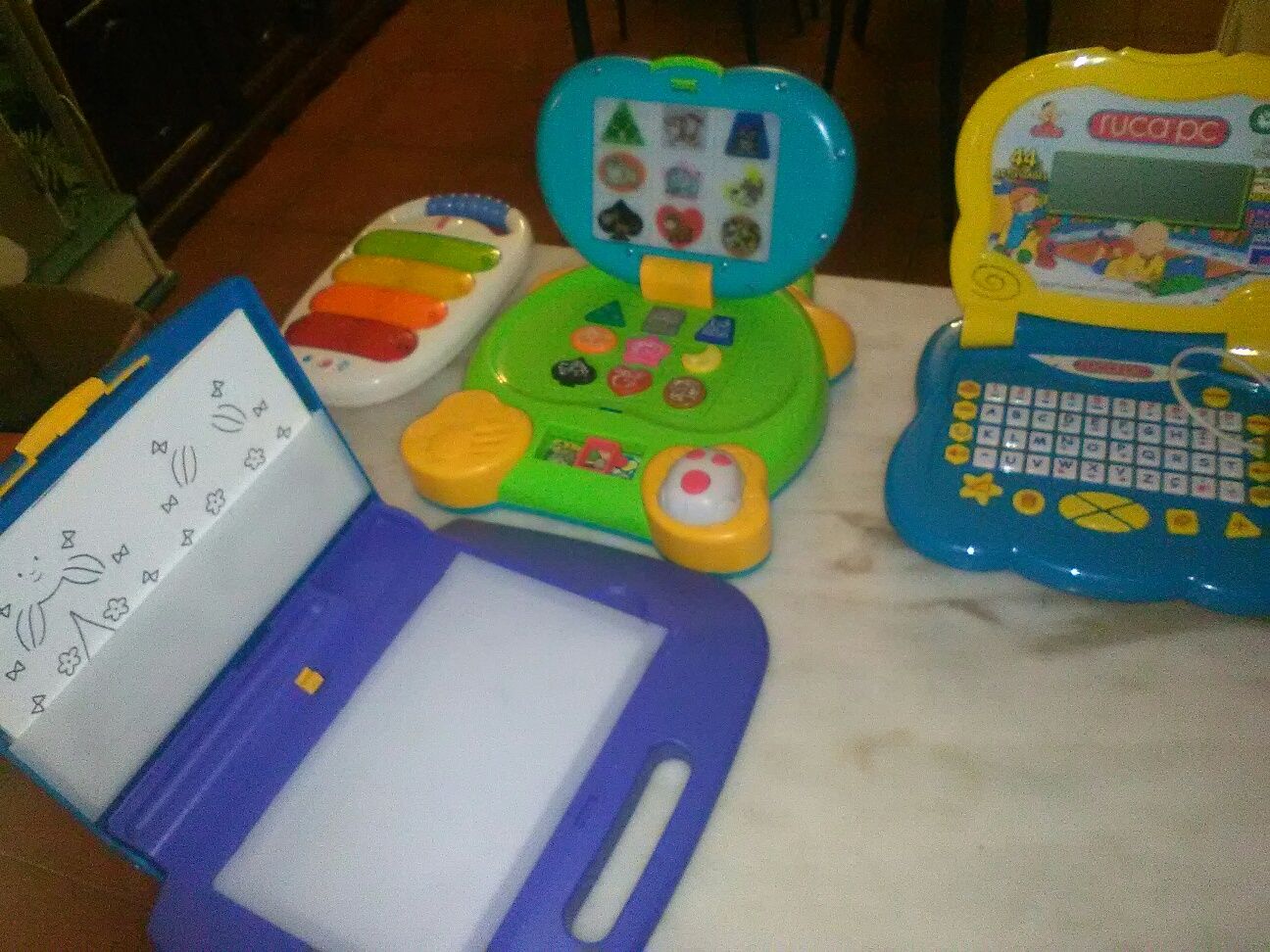 Conjunto de Lap Tops/Brinquedos Criança