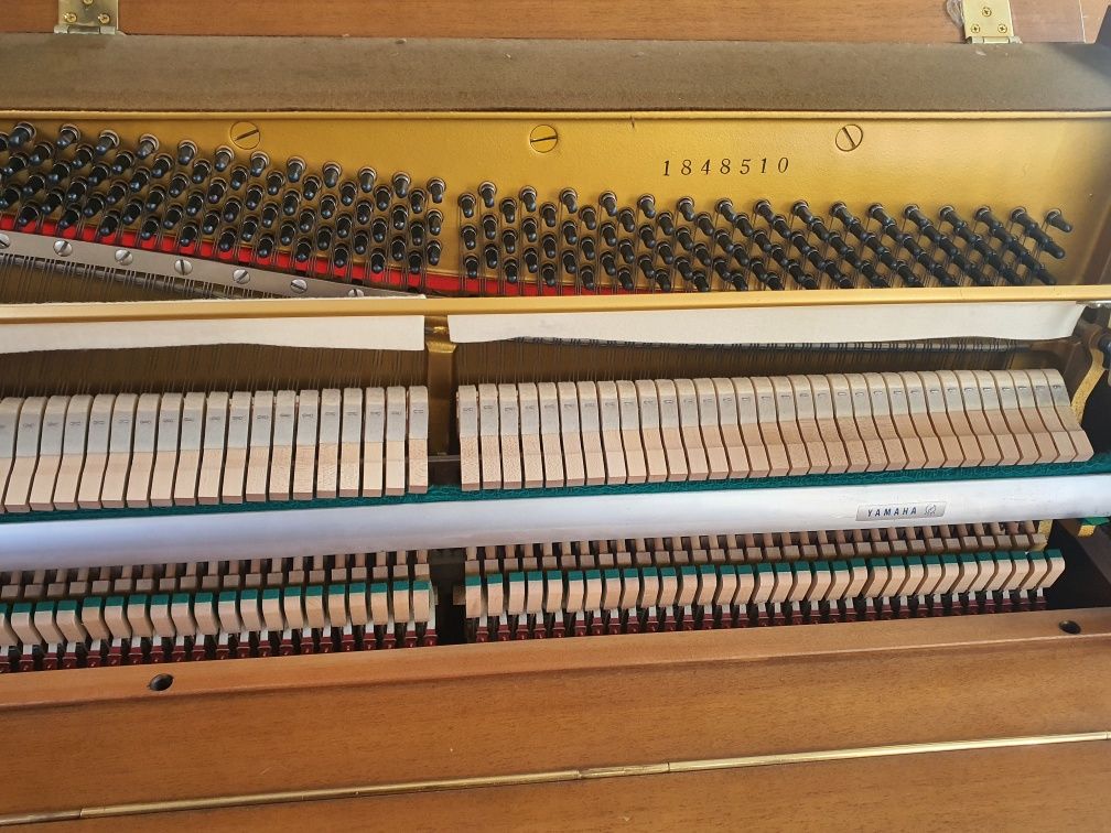 Pianino Yamaha mod. C