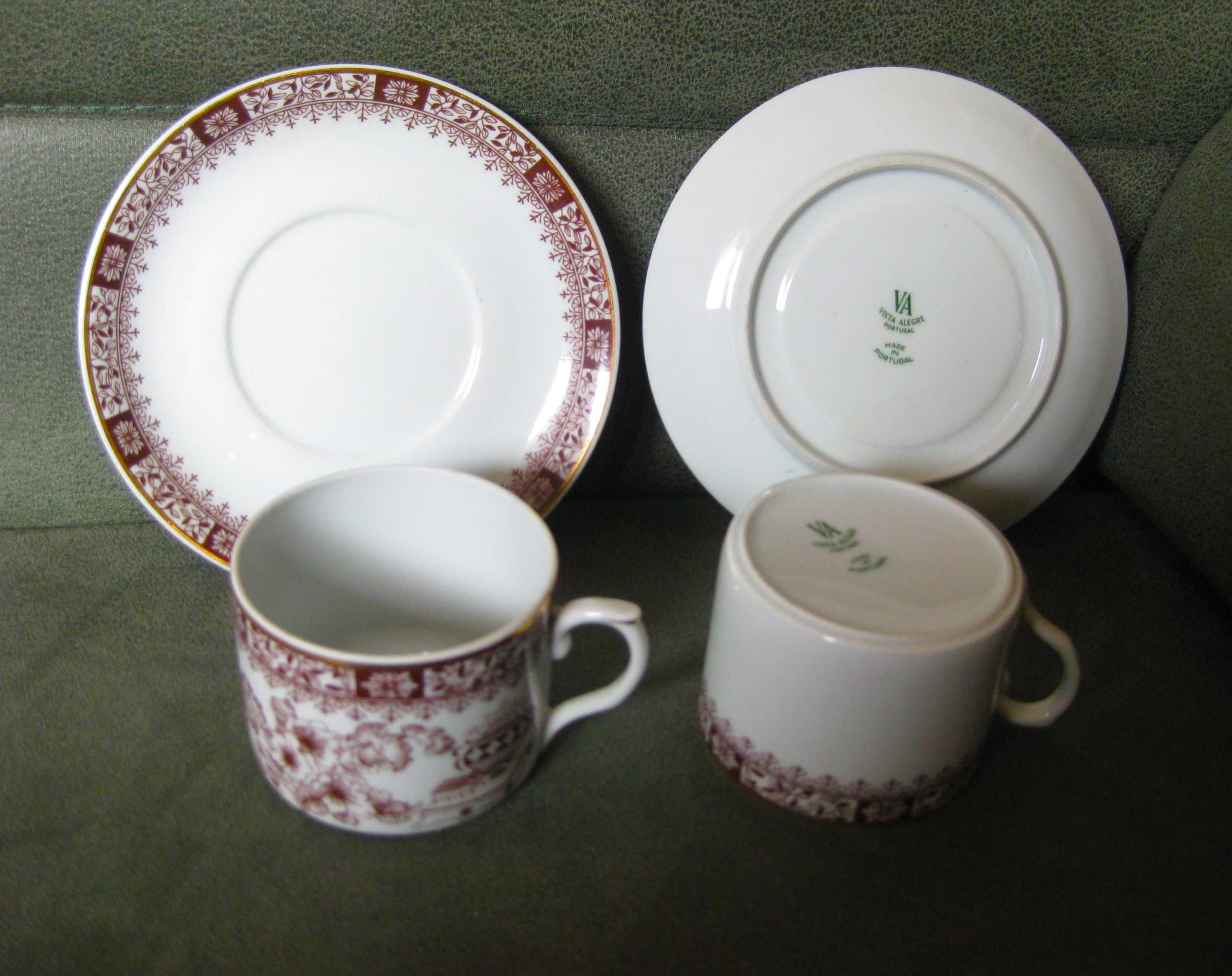 2 Chavenas de Chá Porcelana Vista Alegre Antigas - 1971 / 1980