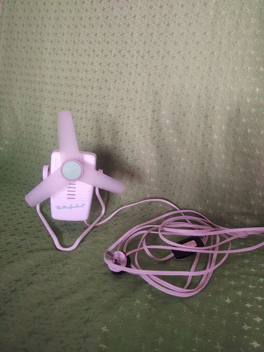 wiatraczek biurkowy prl