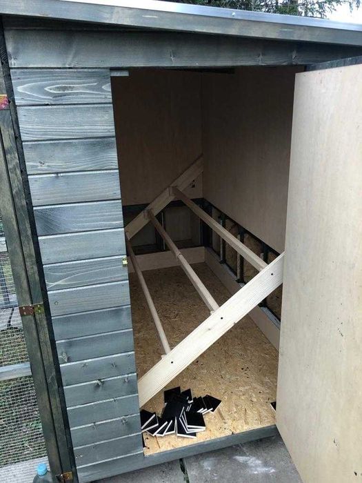 Kurnik na 30 kur ocieplony z wolierą
