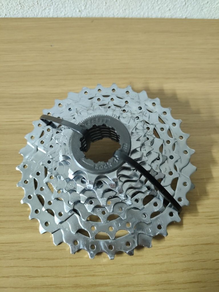 Cassete SRAM 8v - impecável