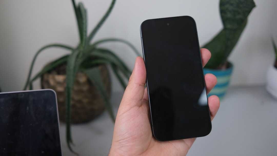 Google Pixel 9a 8/128GB (Obsidian) New open Box