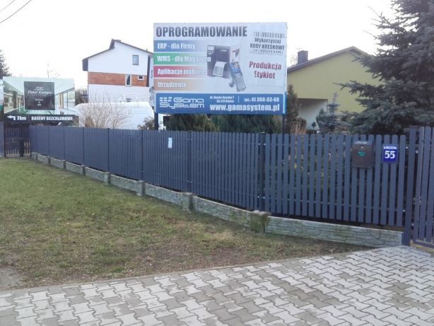 Brama przesuwna żaluzjowa palisadowa ocynkowana malowana proszkowo