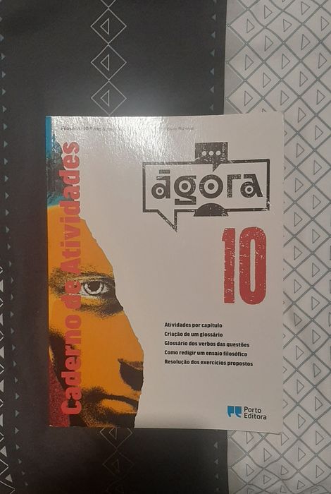 Caderno de atividades de filosofia 10°ano