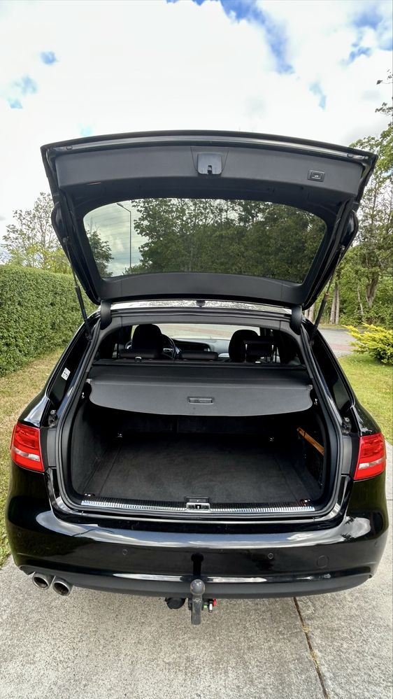 AUDI A4 B8, Multitrinic  2.0 TDI 177 KM
