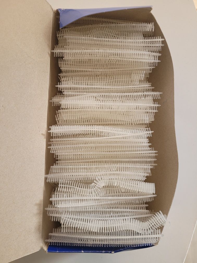 Pinos para etiquetar