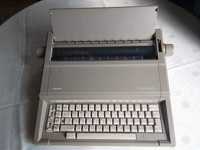 Maszyna elektryczna do pisania Olivetti