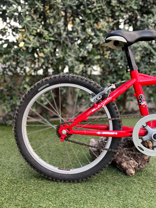 BICICLETA Vermelha : Criança 6 a 9 Anos :  Roda 20''