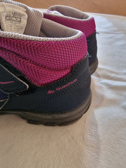 Sapatilhas Quechua da Decathlon Tamanho 34