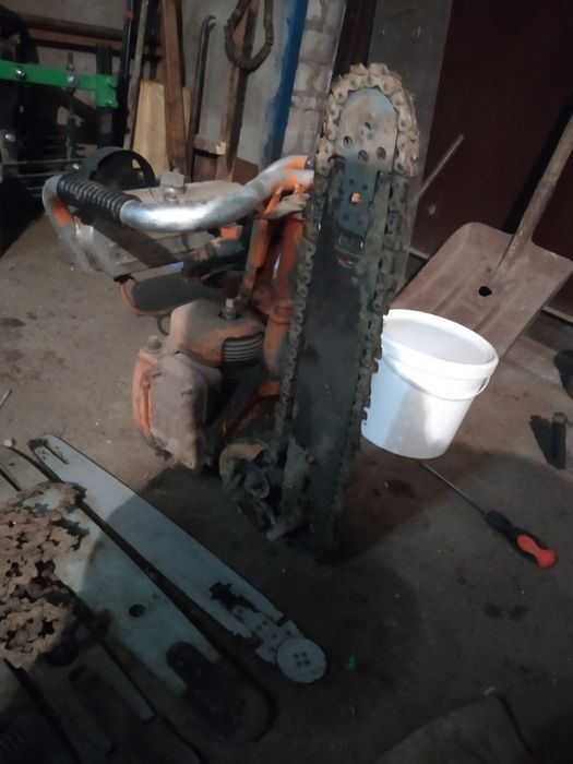 Бензопила  робоча