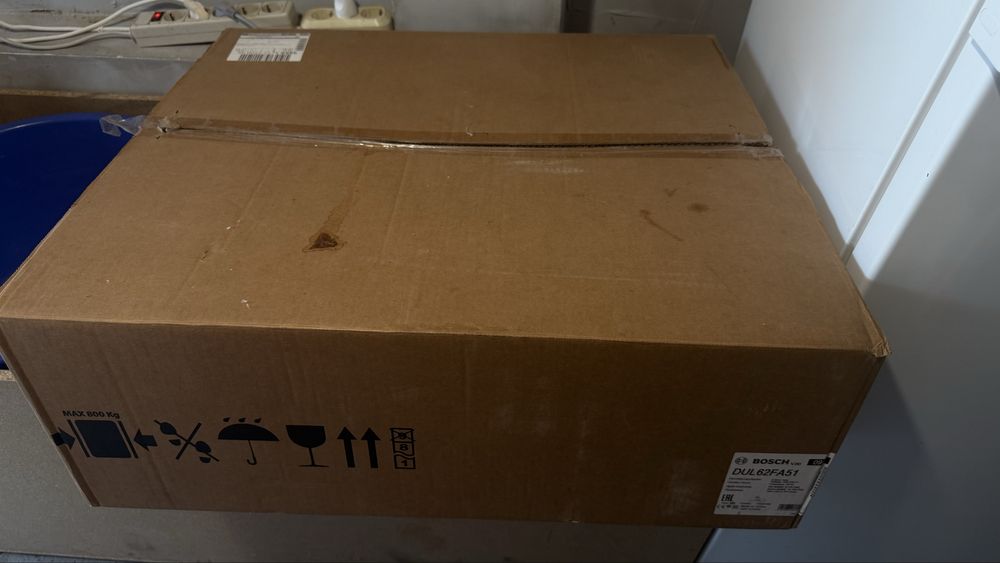 Витяжка Bosch v20 DUL62FA51