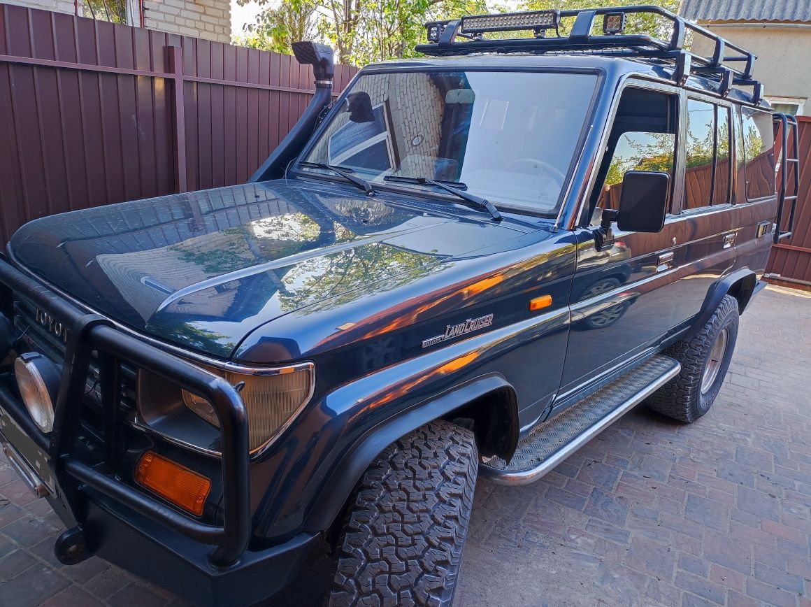 Toyota Land cruiser 70