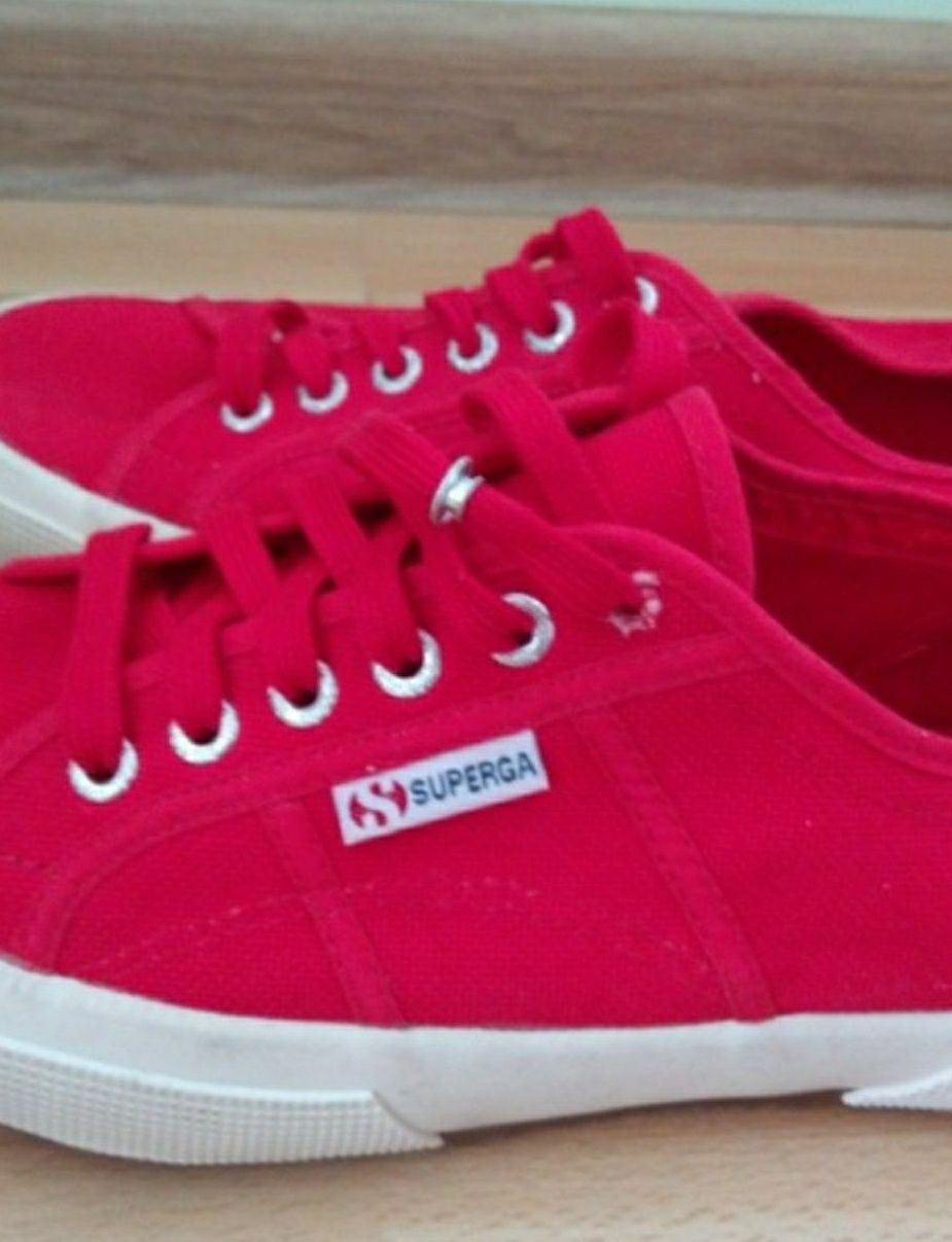 Buty superga