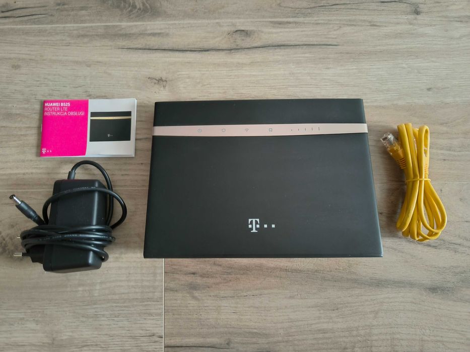 Router Huawei B525 z zasilaczem